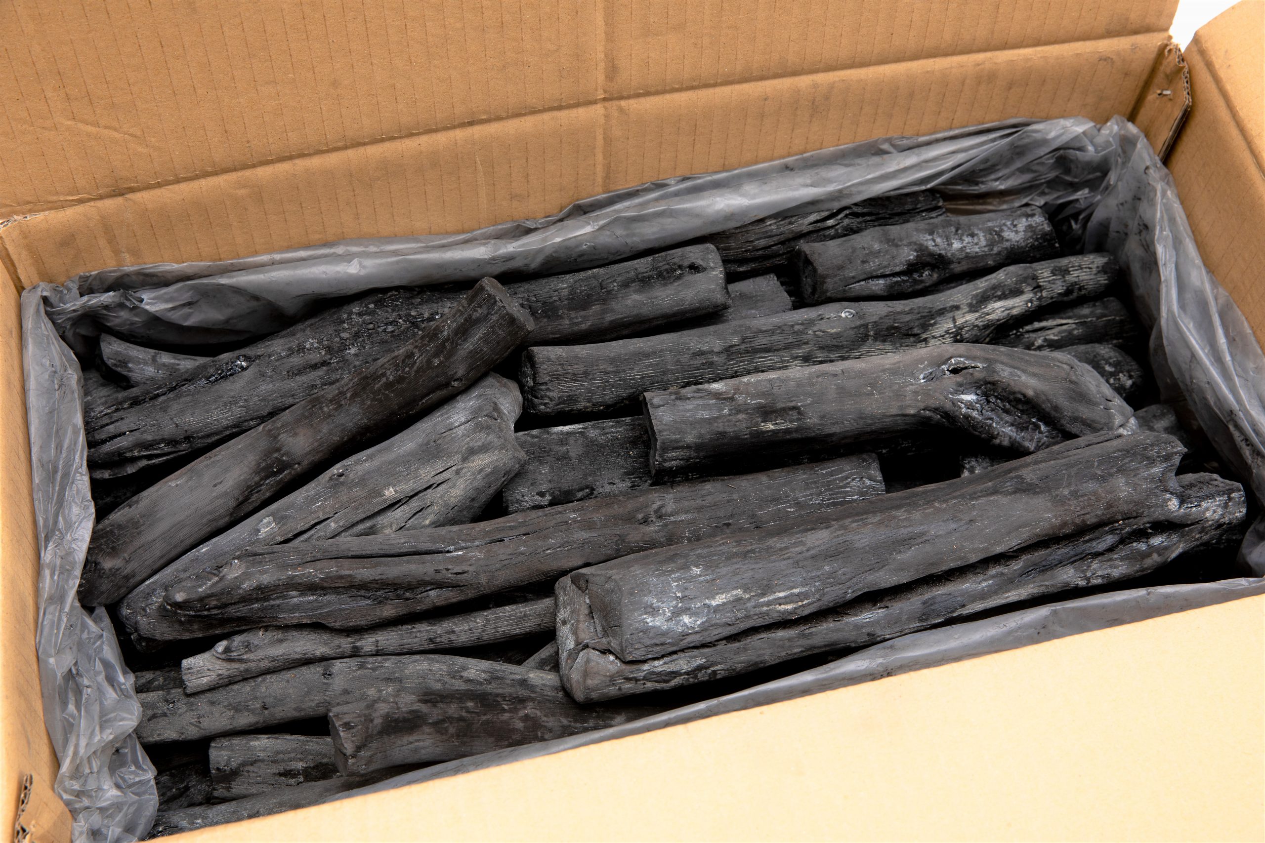 備長炭15kg箱裝- 岳紘木炭|備長炭|傳統炭|相思炭|龍眼炭|竹炭